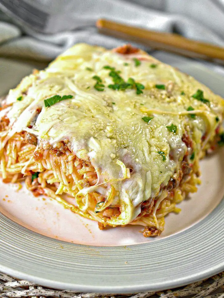 BAKED SPAGHETTI WITH CREAM CHEESE
